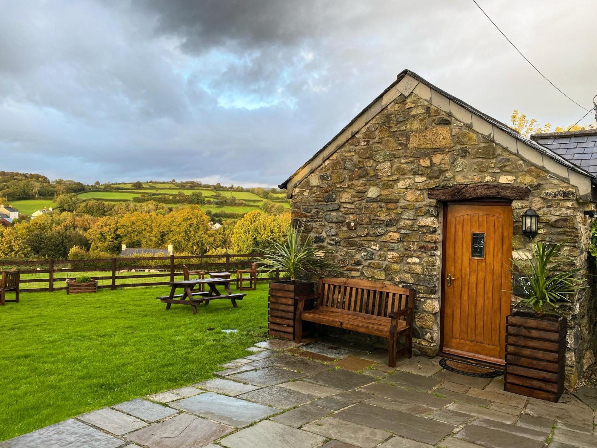 The Mary Tavy Inn Marytavy Extérieur photo