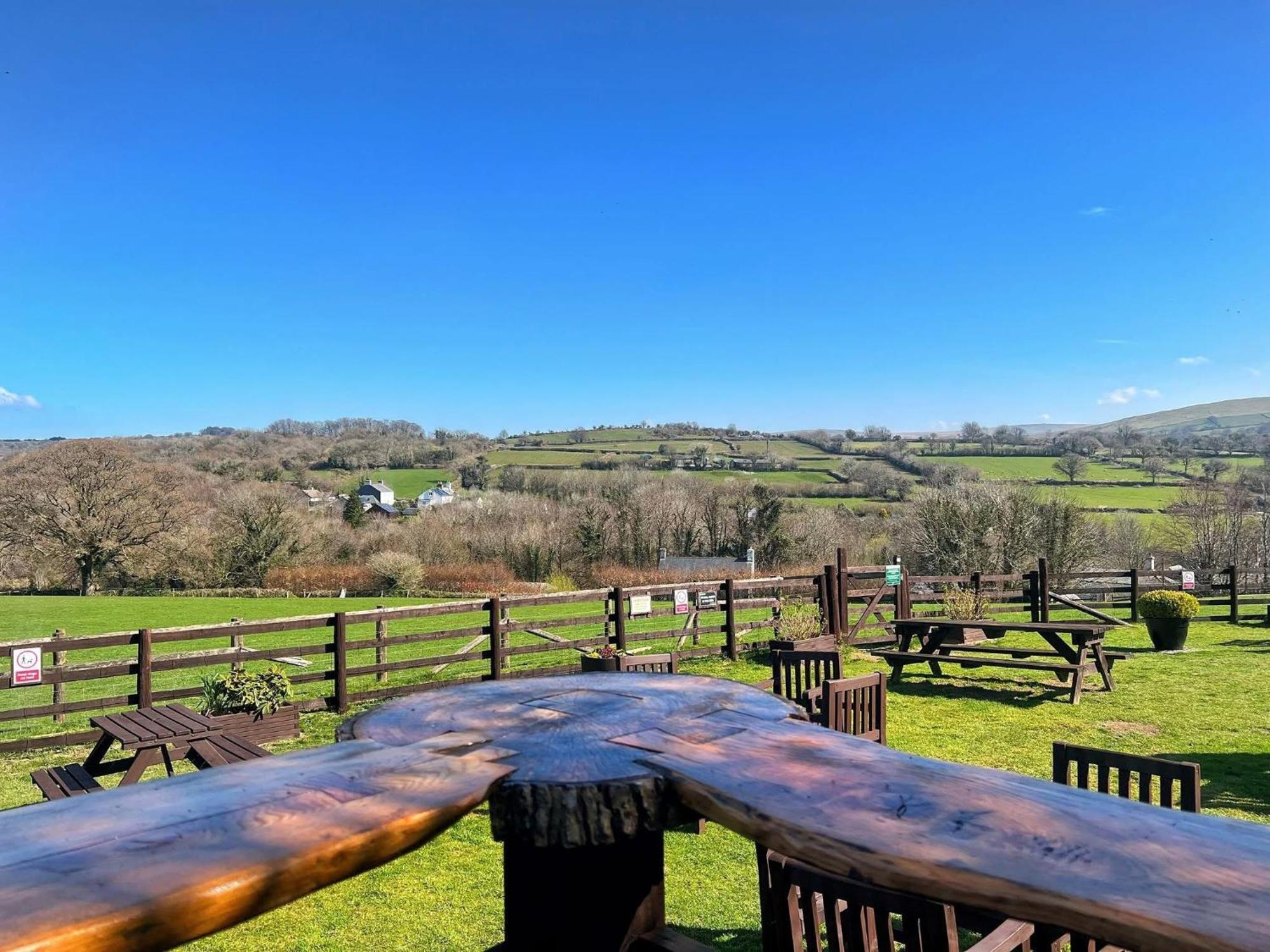 The Mary Tavy Inn Marytavy Extérieur photo