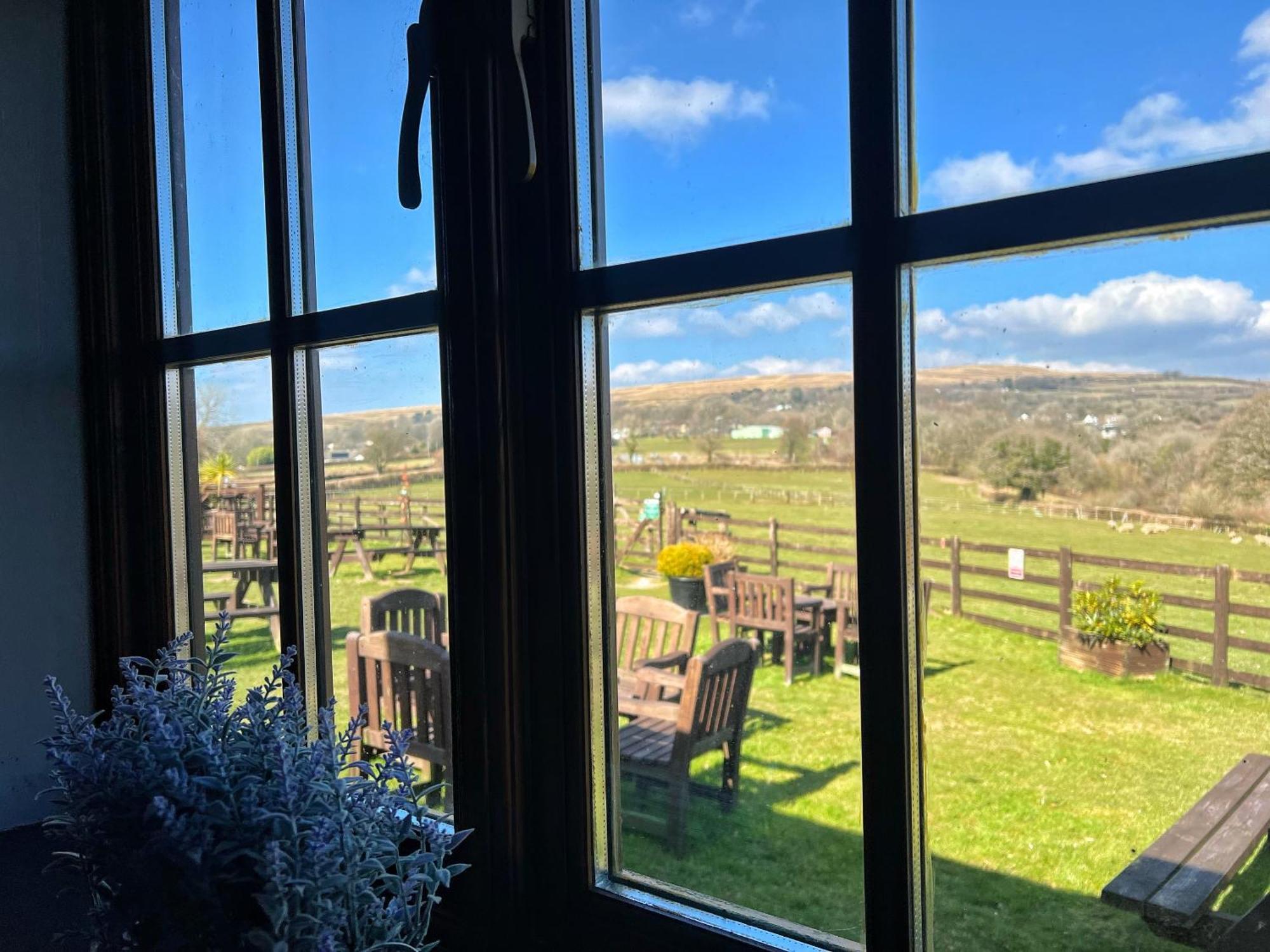 The Mary Tavy Inn Marytavy Extérieur photo